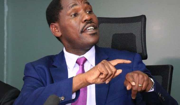 Peter Gatirau Munya gukinya mbere ya kamiti ya seneti .