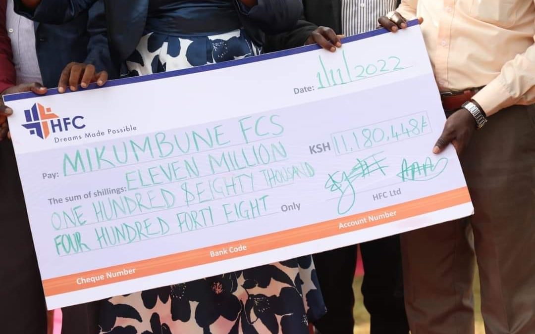 Kawira issues cheques to coffe factories
