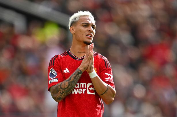 Brazil excludes Antony from manchester united from their squad